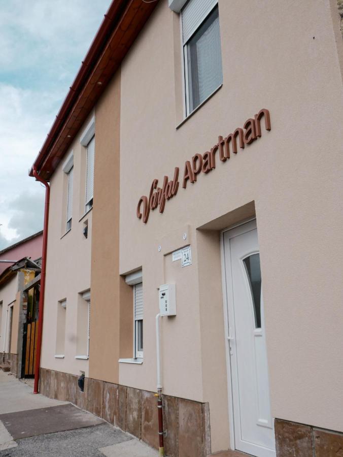 Varfal Apartman Eger Zewnętrze zdjęcie