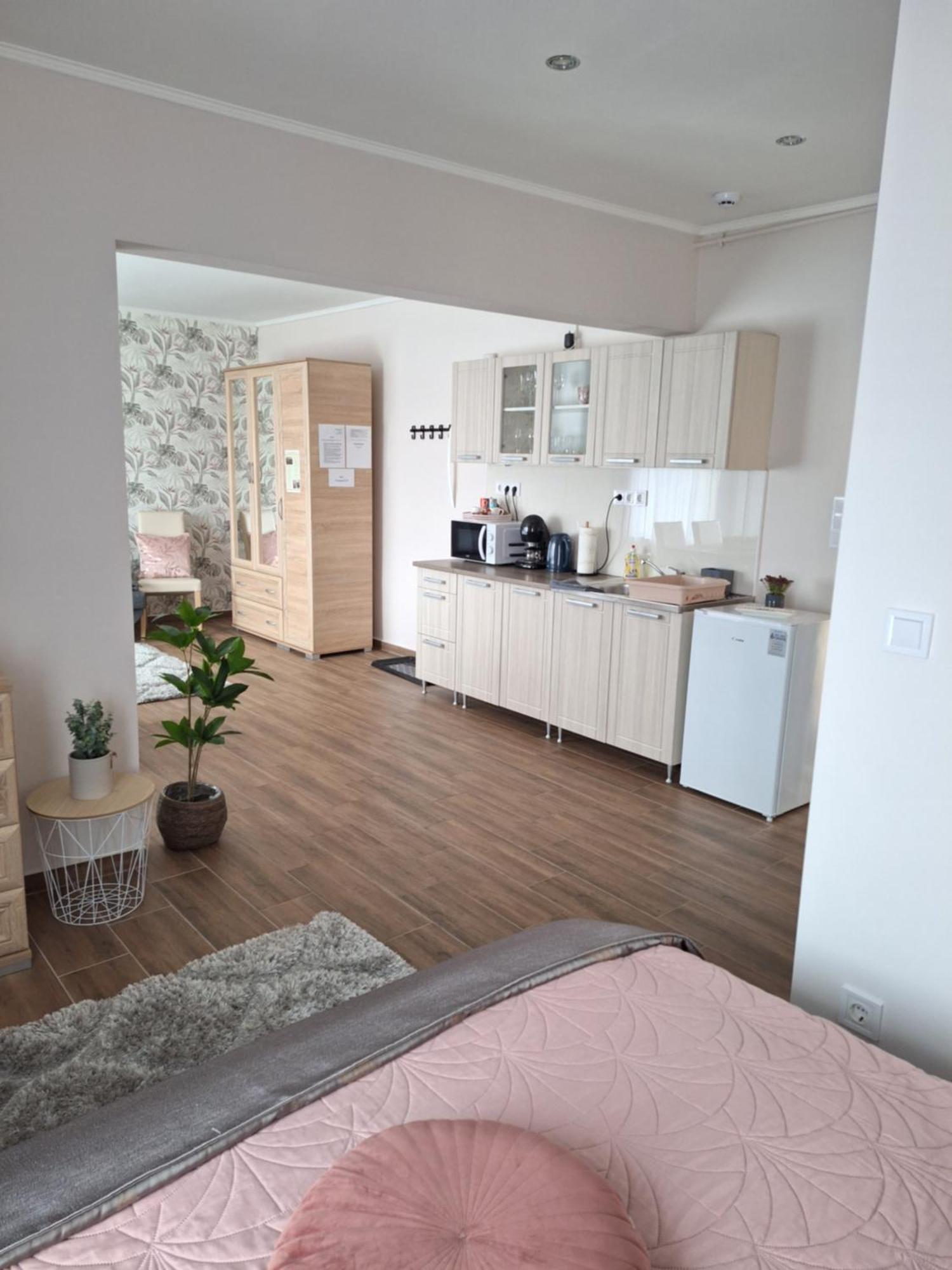 Varfal Apartman Eger Zewnętrze zdjęcie
