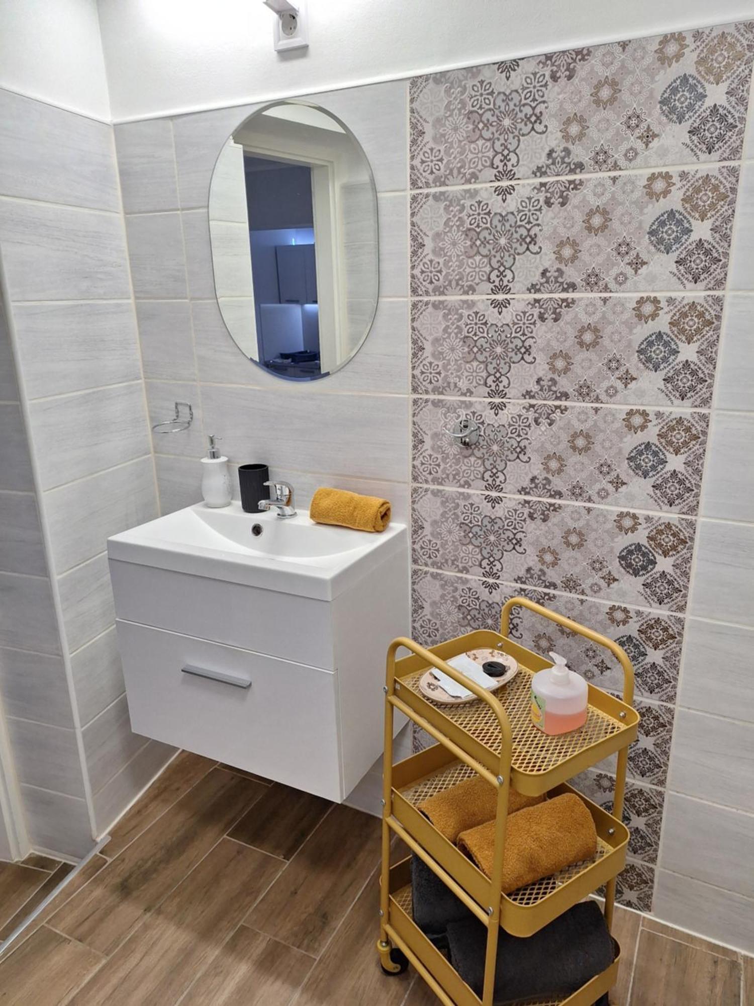 Varfal Apartman Eger Zewnętrze zdjęcie